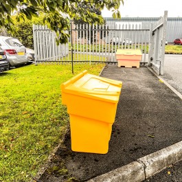 Side View 2ltr Stackable Grit Bin Yellow