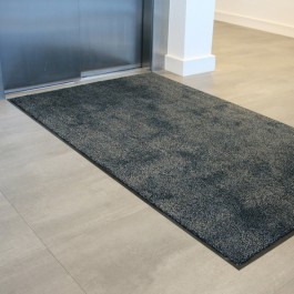 Microfibre Entrance Floor Mat 90 x 150cm placed near lift 